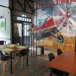 Hangár Bistro Budapest - Belső