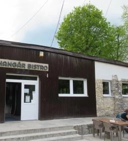 Hangár Bistro