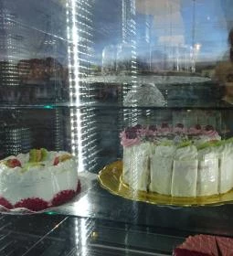 Harangvirág Cukrászda