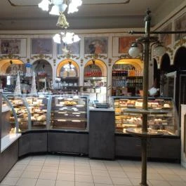 Harangvirág Cukrászda, Budapest - Belső