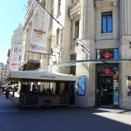 Hard Rock Cafe Budapest, Budapest - Külső kép