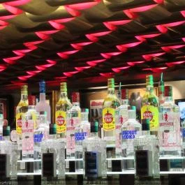 Hard Rock Cafe Budapest, Budapest - Belső