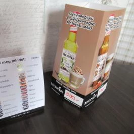 Harmónia Kávézó & Cukrászda Noszvaj - Belső