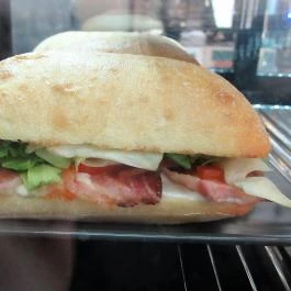 Három Szerb Kávéház, Budapest - Egyéb