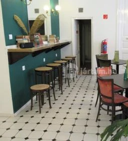 Három Szerb Kávéház