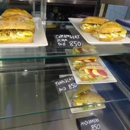 Három Tarka Macska - Pozsonyi út Budapest - Étel/ital