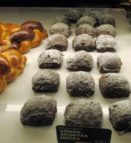 Három Tarka Macska - Margit körút