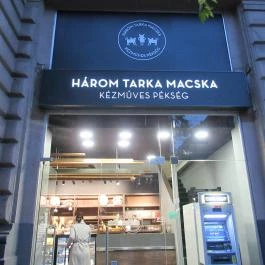 Három Tarka Macska - Teréz körút Budapest - Külső kép