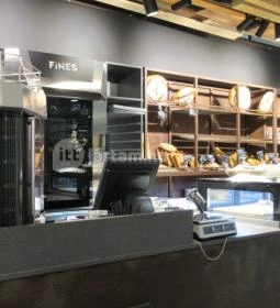 Három Tarka Macska - Teréz körút