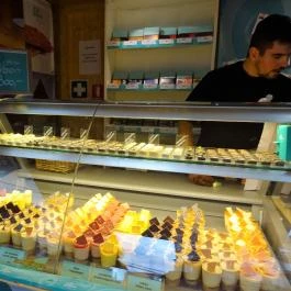 Harrer Csokoládéműhely és Cukrászda Sopron - Étel/ital