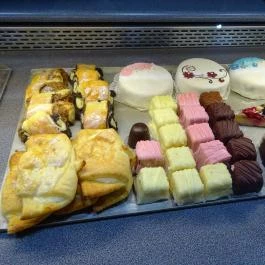 Harrer Cukrászda, Sopron - Étel/ital