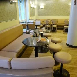 Harrer Cukrászda, Sopron - Belső