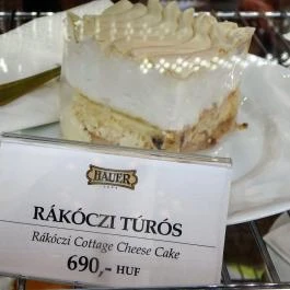 Hauer Cukrászda & Kávéház Budapest - Étel/ital