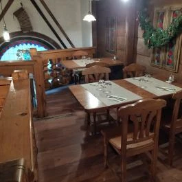 Király100 Gastro Corner Budapest - Belső