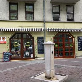 Hazai Kézműves Finomságok Boltja Budapest - Külső kép