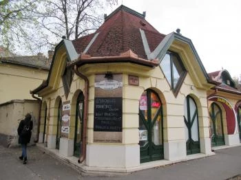 Hazai Pékség Kft. Mintaboltja Cegléd