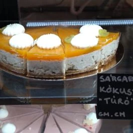 Hearty Vegan Cakes Budapest - Étel/ital