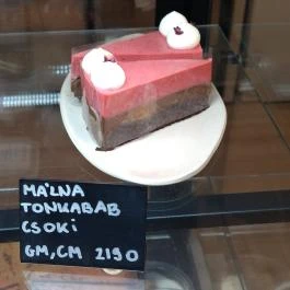 Hearty Vegan Cakes Budapest - Étel/ital