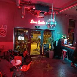 Heavy , Budapest - Belső