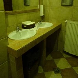 Hemingway Étterem, Budapest - Mosdó