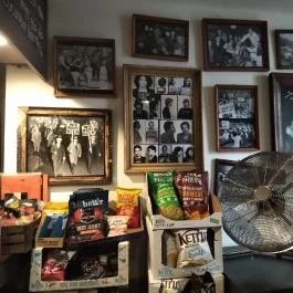 Hendrinx Wine & Beer Budapest - Belső