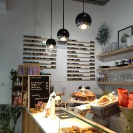 Herbarista Speciality Coffee & Beauty Budapest - Belső