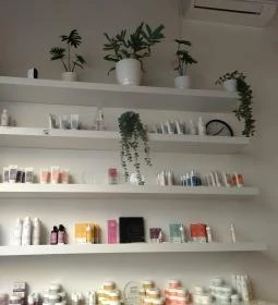 Herbarista Speciality Coffee & Beauty