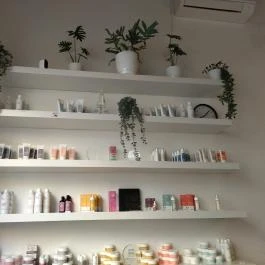 Herbarista Speciality Coffee & Beauty Budapest - Belső