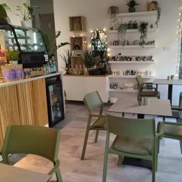 Herbarista Speciality Coffee & Beauty Budapest - Belső