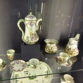 Herendi Porcelánművészeti Múzeum Herend - Egyéb