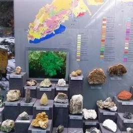 Herman Ottó Múzeum Ásványtára Miskolc - Egyéb