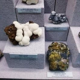 Herman Ottó Múzeum Ásványtára Miskolc - Egyéb