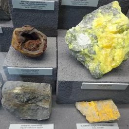 Herman Ottó Múzeum Ásványtára Miskolc - Egyéb