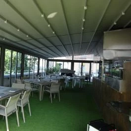 Hermina Terasz Cafe & Grill , Budapest - Külső kép