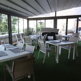 Hermina Terasz Cafe & Grill , Budapest - Belső