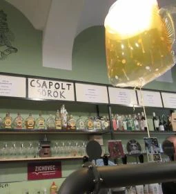 Hetedik Lépcső Craft Söröző & Cseh Szaküzlet