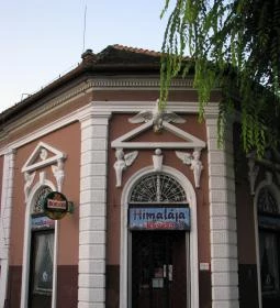 Himalája Vendéglő & Kávézó