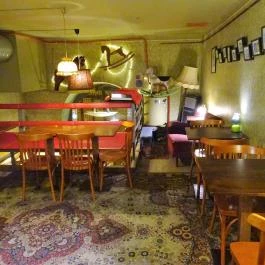 Hintaló Iszoda Budapest - Belső