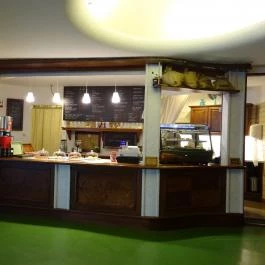 Híradó Kávézó Budapest - Belső