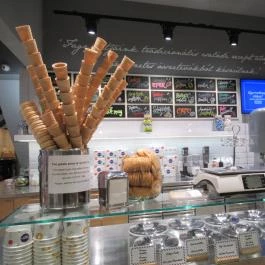 Hisztéria Kávézó & Fagyizó - WestEnd City Center, Budapest - Belső