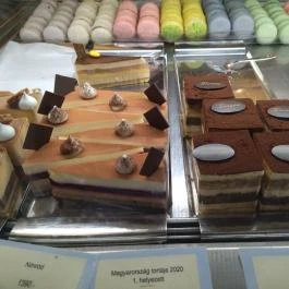 Hisztéria Kávézó & Fagyizó - WestEnd City Center, Budapest - Étel/ital