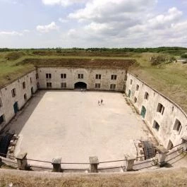 Komáromi erődrendszer - Monostori Erőd, Komárom - Egyéb