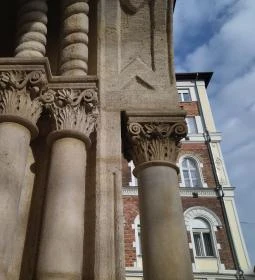 Hold utcai református templom