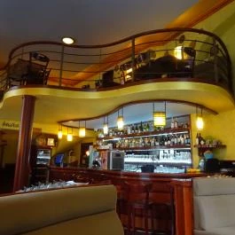 Holló & Róka, Budapest - Belső