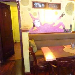 Holló & Róka, Budapest - Belső