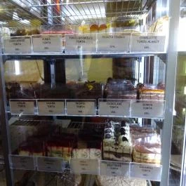 Hollósy Cukrászat Budaörs - Étel/ital