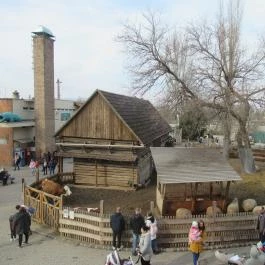 Holnemvolt Vár Budapest - Egyéb