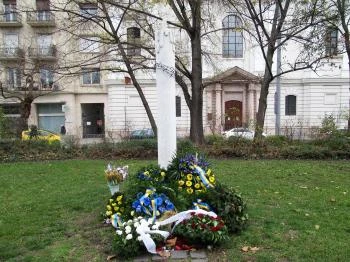 A holodomor áldozatainak emlékműve Budapest