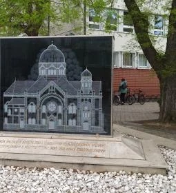 Holokauszt-emlékmű