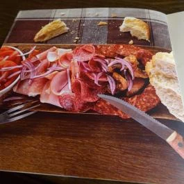 Home Field Gastro Pub Budapest - Étlap/itallap